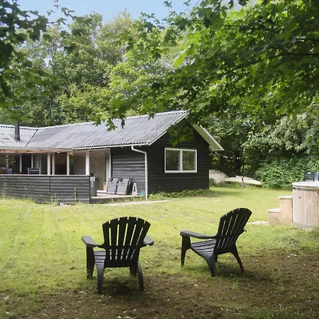 Casa de Férias In With Kitchen Hemmet